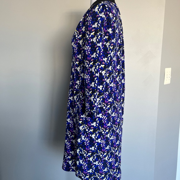Diane von Furstenberg Shift V-neck Blue Cheetah Floral 100% Silk Cocktail Dress - Picture 8 of 12